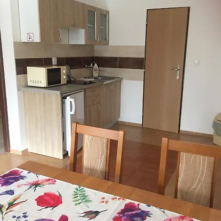 Promenad Velky Meder